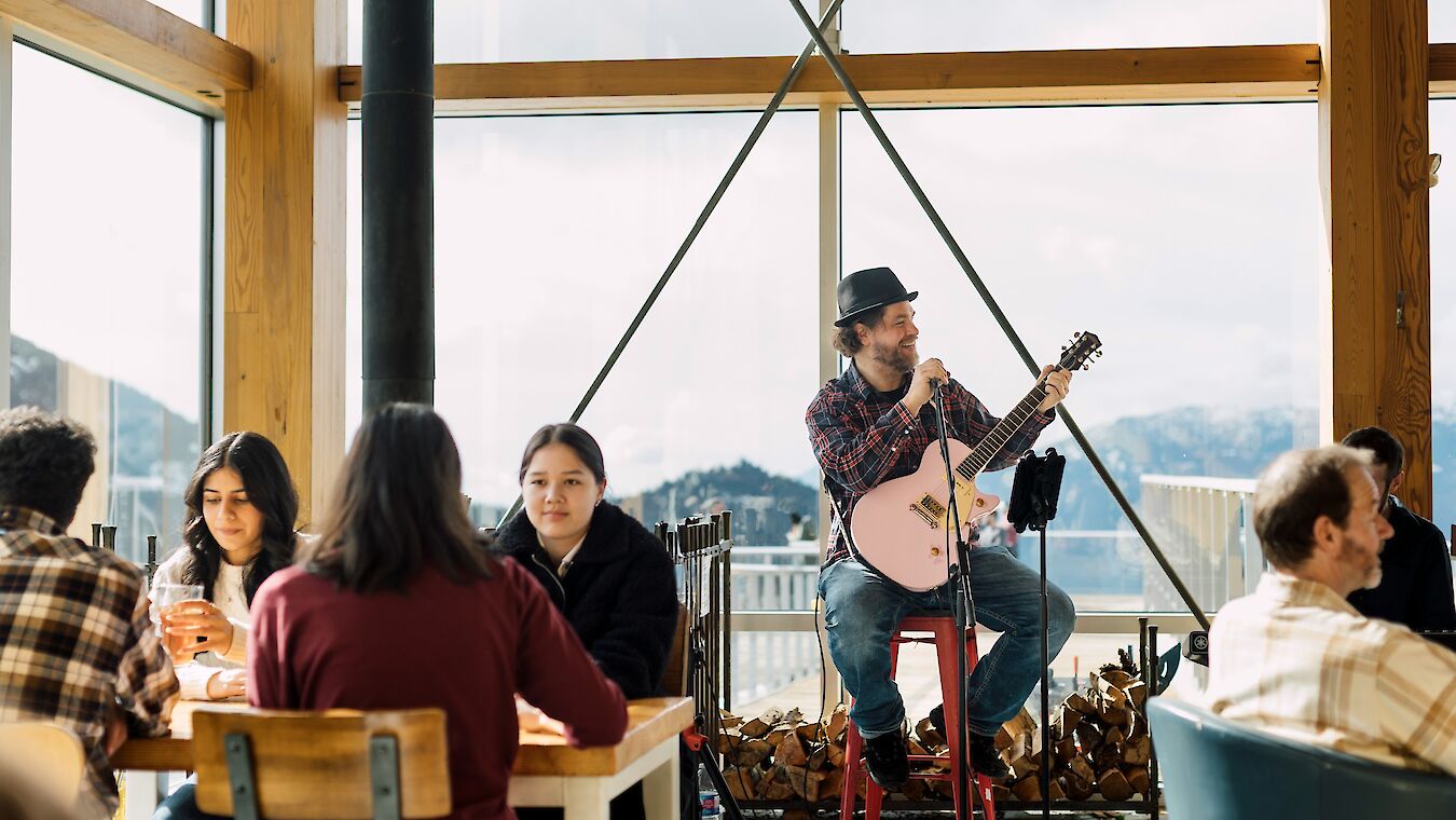 Sunday Socials at the Summit Lodge at Sea to Sky Gondola with Live Music and great food and drinks